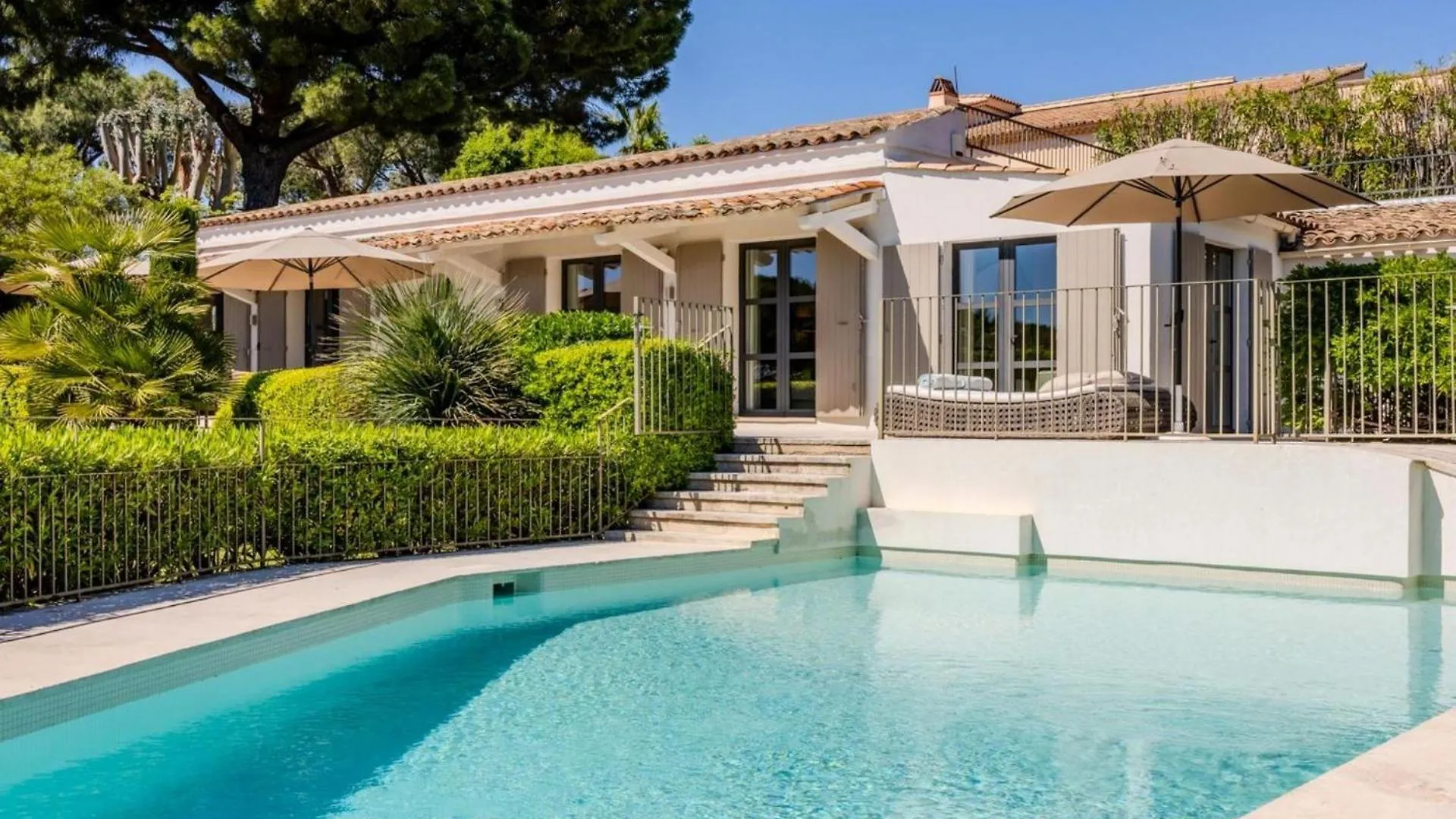 Maison Aurore Sainte Maxime 0*, Sainte-Maxime France